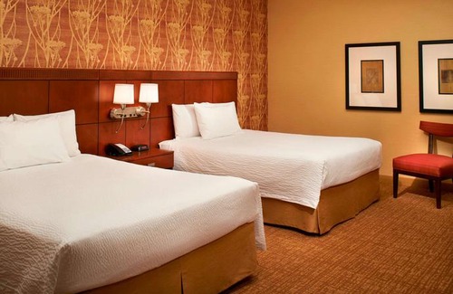 Auburn Hills Hotel | Sonesta Select Detroit Auburn Hills