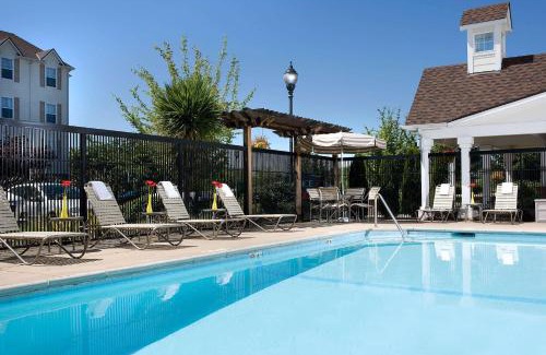 Renton Hotel | Sonesta Simply Suites Seattle Renton