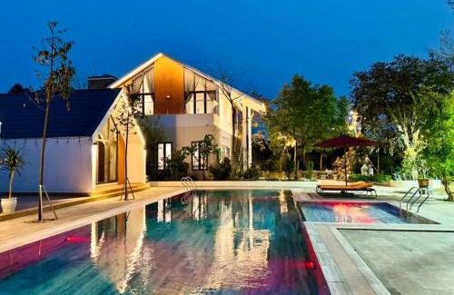 Soc Son Villa | Song Đan Villa