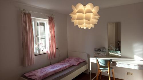 Nagold Apartment | Sonnige 2-Zimmer Wohnung mit Terrasse und Garten