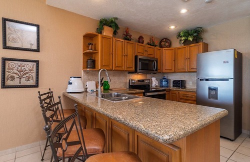Puerto Penasco Condo | Sonoran Sea E-805 Barefoot @ Sea Retreat Stunning Oceanfront Condo
