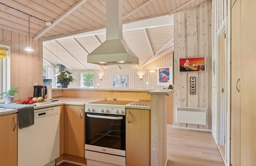 Ordrup House | "Sophi" - 425m from the sea by Interhome