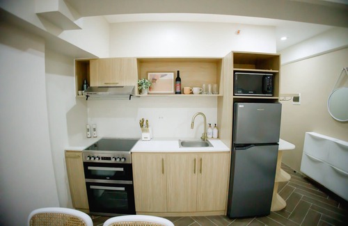 Basak Condo | Sophisticated Furnished Condo w/Balcony in Mactan, Cebu near airport & beaches
