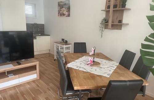 Wagersbach Apartment | Sorinas Home WB7 Top 3