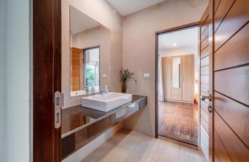 Bang Lamung Villa | Sorrento Pool Villa Bang Lamung Pattaya