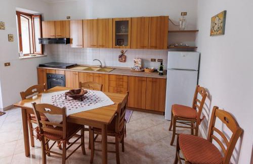 Sortino House | Sortino- Casa vacanza Lina - 15 minuti da Pantalica - 25-26 ottobre,seconda edizione della sagra del pizzolo