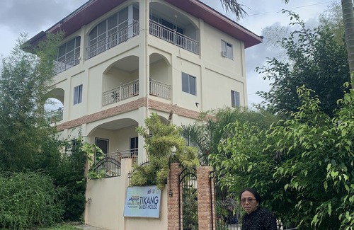 Badian House | SOUL TRAVELLERS GUEST HOUSE Happy/Jolly room