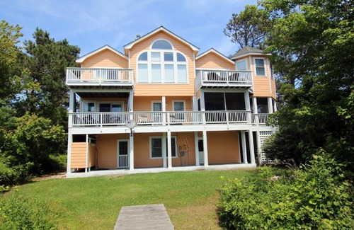 Monteray Shores House | Sounds Good To Me Home