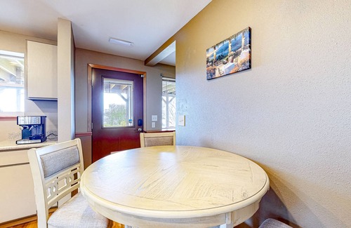 Port Ludlow House | Soundside retreat with fireplace and sunrise views of Puget Sound & Mt. Baker