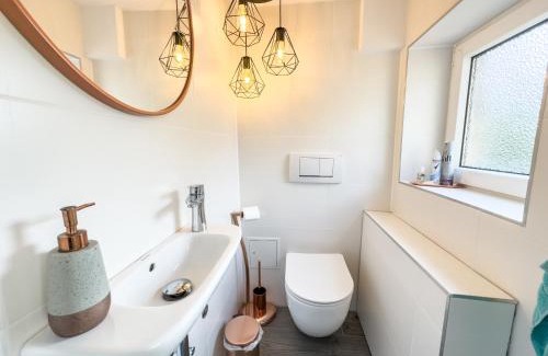 Hildesheim District Apartment | Souterrain Apartment mit eigenem Eingang und Terasse