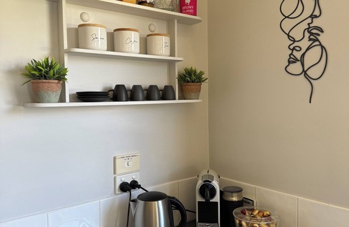 Lunawanna House | South Bruny Island Retreat - Spa & Infrared Sauna