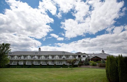 Kamloops Hotel | South Thompson Inn & Conference Centre