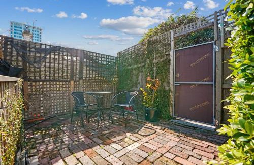 South Yarra Hotel | South Yarra one bedder Simplicity