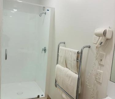 Newtown Hotel | Southgate Motor Inn