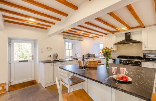 Kirkby Stephen House | Southwaite Cottage - Four Bedroom House, Sleeps 8
