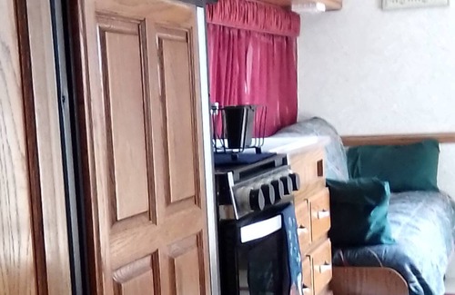 Waterflow House | Southwest Country camping, safe, daytrips to 9 Historical Scenic Sights