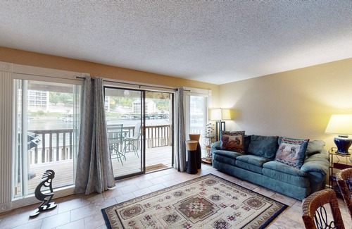 Village of Four Seasons Condo | SOUTHWOOD SHORES 103 | 1 Bed, 1 Bath