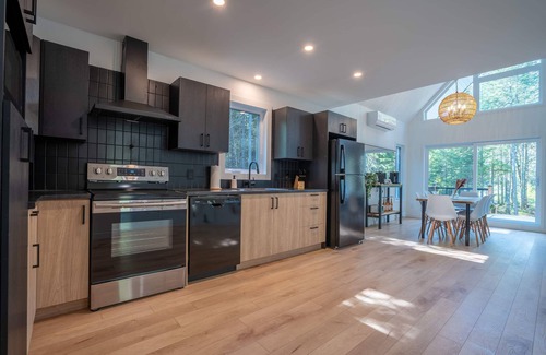 Lantier Ski Chalet | Spa - Lake - Game Room | LAUM