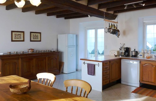 Saint-Thomas-de-Courceriers House | Spacious Comfortable & Tranquil Restored Farmhouse