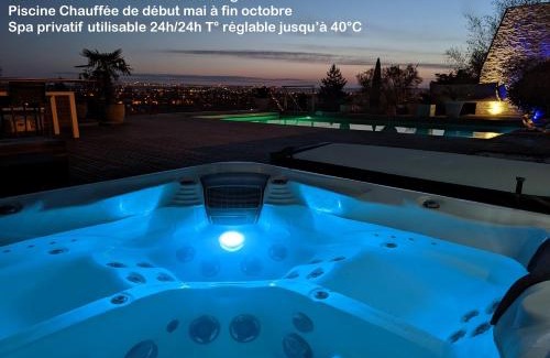 Agen Apartment | Spa Privatif Terrasse sans vis à vis ,Sky House Agen,