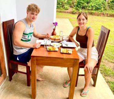 Dickwella Bed & Breakfast | Space Hiri