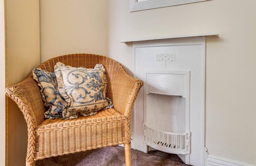 Yarnton Apartment | Spacious 1-Bedroom Flat with garden & free parking