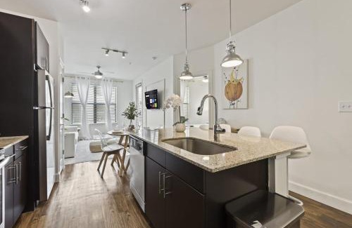 Frisco Apartment | Spacious 1B w Pool Near Toyota HQ The Star Legacy West 1350