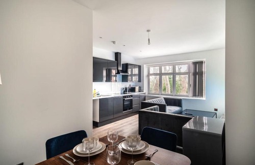 Crosby Apartment | Spacious 2 Bed Apartment in Waterloo Liverpool