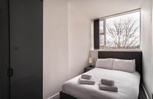 Crosby Apartment | Spacious 2 Bed Apartment in Waterloo Liverpool