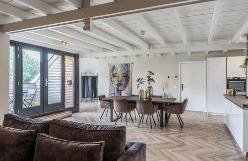 Centrum Apartment | Spacious 2-bedroom apartment with modern amenities: rooftop terrace, air conditioning, etc