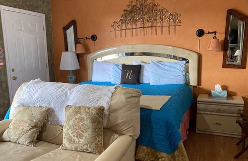Valle Bed & Breakfast | Spacious 2-bedroom Suite in Bed & Breakfast near Grand Canyon