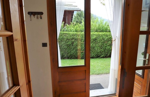 Areches Apartment | Spacious 2-BR Apartment for 4 in Heart of Arêches - Terrace, Parking & Ski Storage