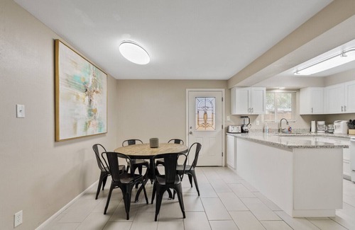 Mesa Apartment | Spacious 2BR condo by downtown Mesa free parking