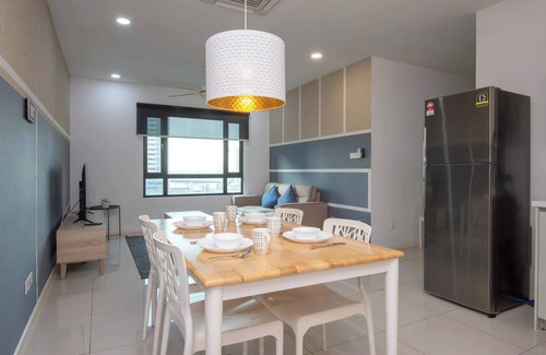 Central District Apartment | Spacious 2BR Suasana, near CIQ JB Sentral
