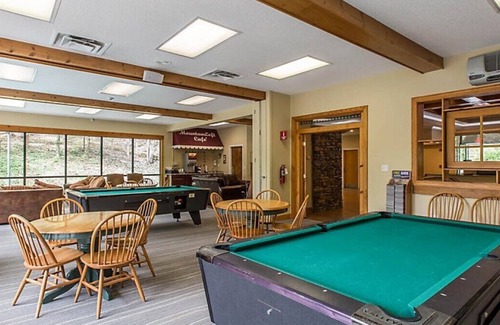 Gatlinburg Resort | Spacious 2BR Townhome at MountainLoft Gatlinburg