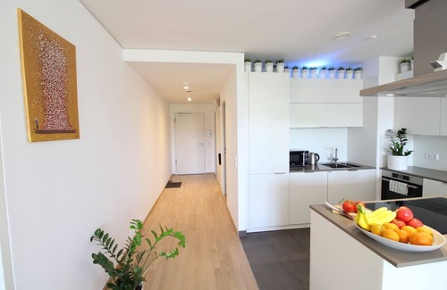 Gallus Apartment | Spacious 3-bedroom apartment with WiFi, AC in enjoyable Frankfurt am Main