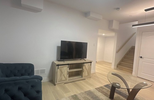 London Apartment | Spacious 3-Bed, 2-Bath Basement Apartment with Private Entrance