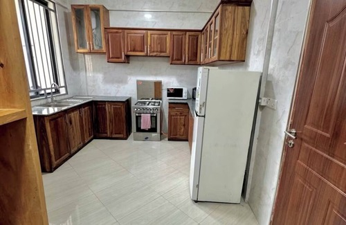 Dar es Salaam Apartment | Spacious 3-bedroom apartment with WiFi, AC in brilliant Dar es Salaam