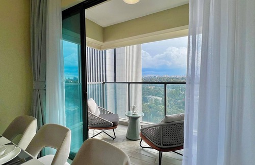 Westlands Apartment | Spacious 3-bedroom apartment in amazing Nairobi with fitness room-GTC,KMNTS