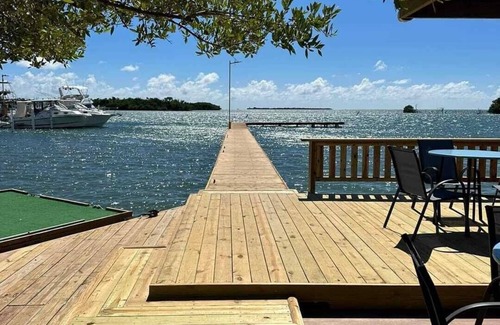 Salinas Apartment | Spacious 3-bedroom apartment in enchanting Salinas with WiFi, AC