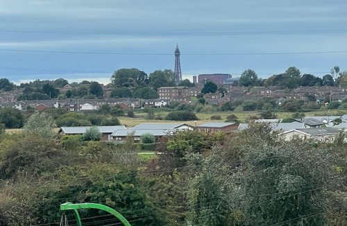 Poulton-le-Fylde Apartment | Spacious 3-bedroom home with views and quick access to the seaside