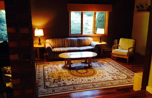 Bartlett Condo | Spacious 3 Bedroom Next To Attitash/North Conway/Storyland