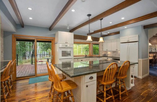Steamboat Springs House | Spacious 3000 sq ft home, stunning views, close to slopes!