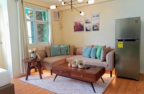 Sasa Apartment | Spacious 36sqm Studio with 65" TV Netflix Karaoke and Pool Access Near Airport and Samal Ferry