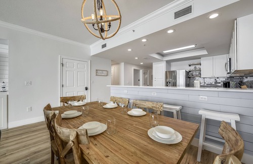 Panama City Beach Condo | Spacious 3BR Beachfront Retreat – Garage, Balcony, Gourmet Kitchen & Sleeps 11