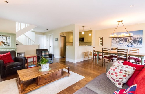 Upper Village House | Spacious 4 Bed, Private Hot Tub, Garage, Walk to Slopes, Sleeps 8