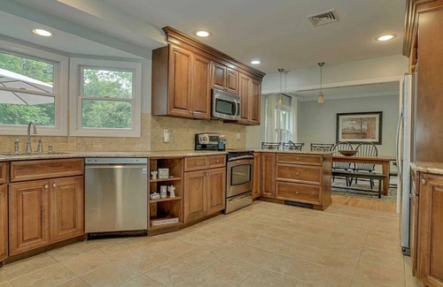 East Northport House | Spacious 4-bedroom house in serene East Northport. 25 minutes from RYDER cup!