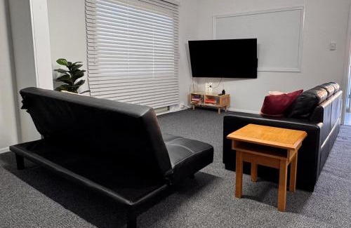 Belgian Gardens House | Spacious 4-Bedroom Home in Belgian Gardens