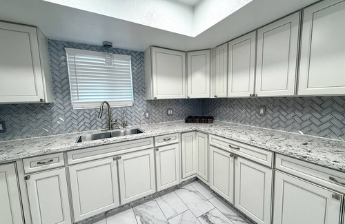 Centennial Hills House | Spacious 4- bedroom can sleep up to 22 - entertaining Game room