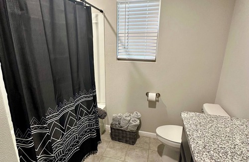 Odessa House | Spacious 4-bedroom house in peaceful Odessa with AC